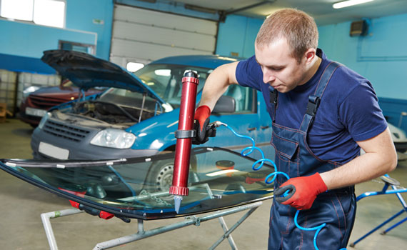 Auto Glass Replacement Surrey