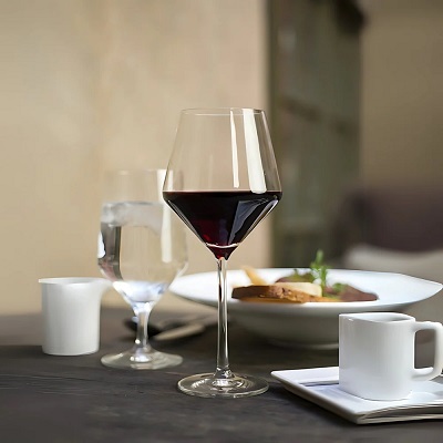 Wine Glass Set