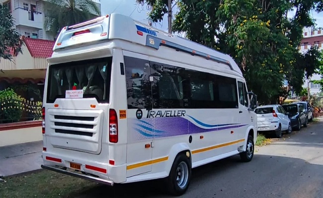 Maharaja Tempo Traveller Rental